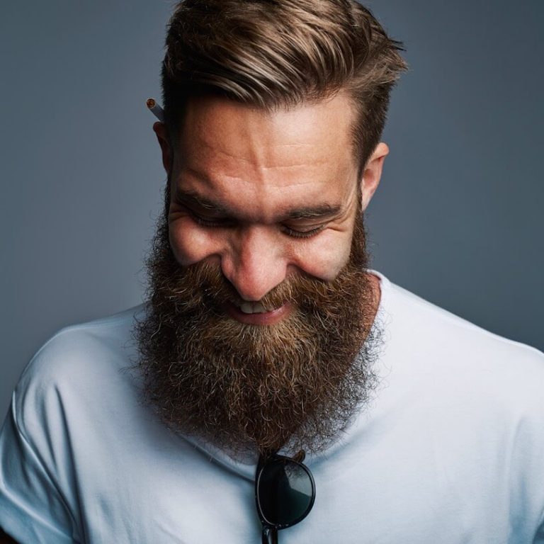 Schüchternheit überwinden: 11 Tipps als Mann 2020