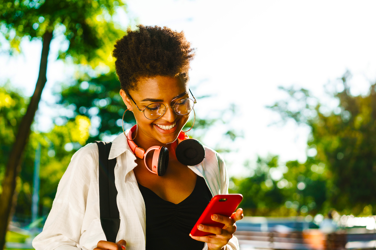So verleitest du Frauen dazu, dir zurückzuschreiben